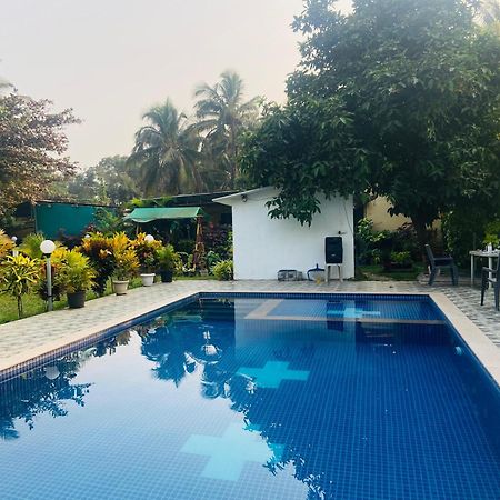 Humming Bird Beach Resorts Alibag Luaran gambar